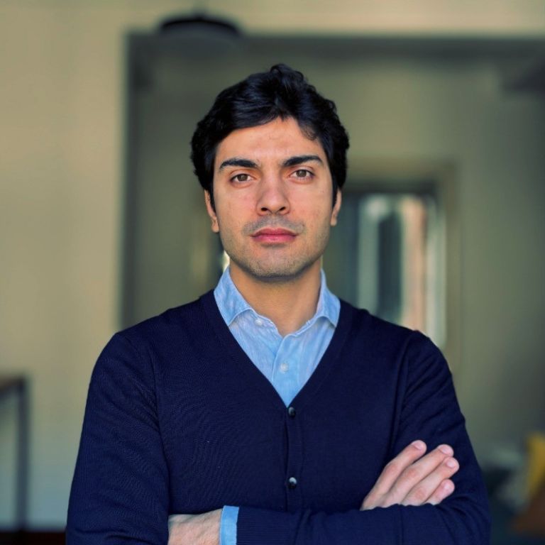 Giuliano L.